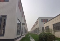 沧州新华区经济开发区经八路与石港路交叉口东高铁站产业园东高铁站产业园区单层轻钢大车进出交通便利厂房出厂房出售